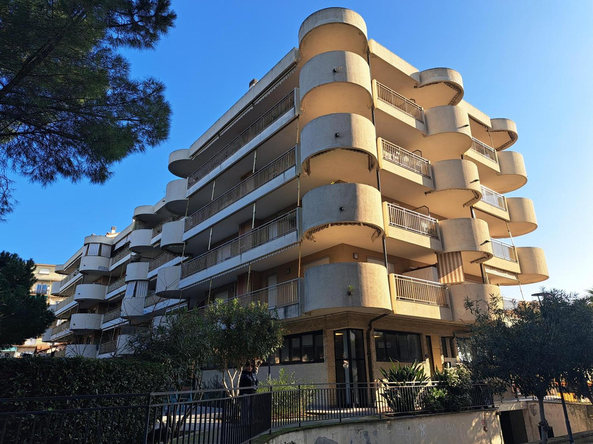 Appartamento - Terrazzo Vivibile Vista Mare, Wi-Fi Gratuito Vallecrosia Exterior foto
