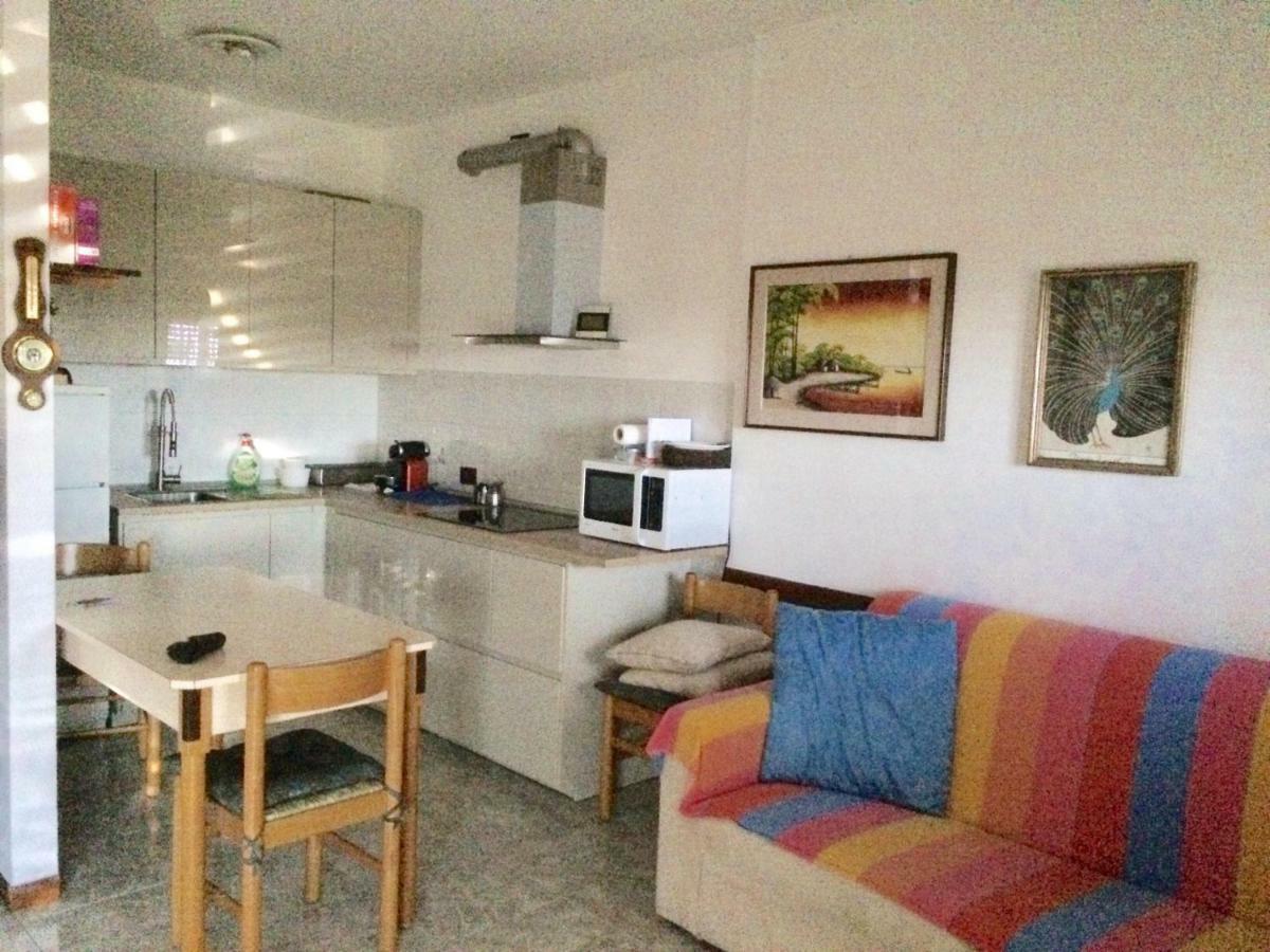 Appartamento - Terrazzo Vivibile Vista Mare, Wi-Fi Gratuito Vallecrosia Exterior foto
